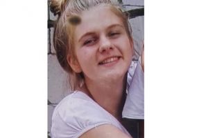 FOTO Copilă de 13 ani dispărută de acasă după o ceartă cu bunica