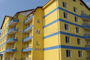 S-a predat amplasamentul pentru construirea de locuinţe ANL  în zona fostei unităţi militare de la Gară