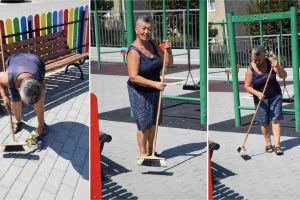 FOTO| Știrea ta: Leagăne, tobogane, bănci şi o doamnă care face curăţenie. Tabloul întâlnit într-un loc de joacă din municipiul Aiud