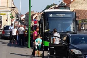 Accident la Casa Armatei, în care a fost implicat un autobuz RATBV