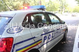 O persoana ranita in urma unui carambol rutier produs in Harsova. Trei autoturisme implicate in accident