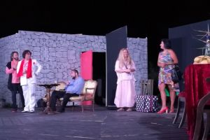 Seri de teatru la Pontul Euxin. Comedia Incurca-lume“ s-a jucat in Parcul Tabacariei