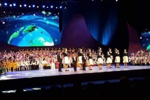 Un cor de copii din va cânta la Festivalul „George Enescu”, în locuri inedite şi costumaţie pe măsură
