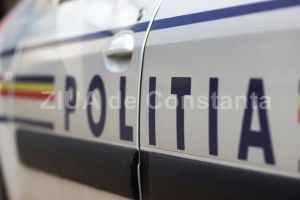 Constanta: Accident rutier la intersectia strazii Soveja cu Baba Novac. Un sofer a trecut pe culoarea rosie a semaforului