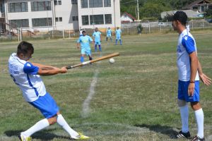 Frontiera Tomis Constanta a triumfat in Cupa Federatiei la oina. La competitia de la Harlau au fost prezenti si profesorii nepalezi (galerie foto)