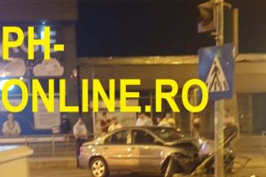Accident in Ploiesti, la Complexul Mare. Un sofer baut si drogat si-a facut praf masina in mijlocul strazii