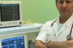 STENOGRAME. Dialog halucinant cu medicul căruia i s-a cerut să returneze şpaga după ce pacientul a murit!