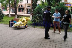 Încă o persoană moartă în stradă la Botoşani. O femeie, găsită fără suflare