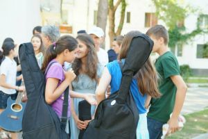 Festivalul Naţional de Muzică Folk pentru Copii şi Tineret ”Seri melancolice eminesciene”, la Ipoteşti