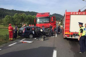 Soţul mort, soţia în stare gravă, după un cumplit accident al unei familii din Suceava în ...