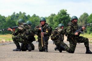 Visezi la o cariera in armata? Posturi disponibilie in Braila si inca 7 judete din tara