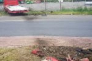 Polonez rănit grav după ce a intrat violent în giratoriul de la Jupa!