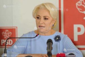Dăncilă: PSD va merge înainte cu guvernarea; fuga de responsabilitate şi laşitatea nu vor duce România mai departe