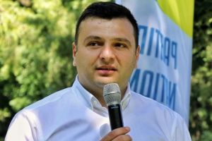 Sergiu Bâlcea: Domnul Fifor reuşeşte să adune noi funcţii, să aibă de unde pleca