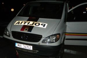Un bărbat din Zlatna s-a ales cu un nou dosar penal. Acesta nu a respectat ordinul de protecţie întocmit pentru fapte de violenţă în familie