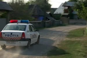 Minoră (10 ani) din Satu Mare cercetată de Poliţie. A furat 900 de euro din casa unei familii