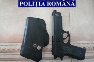 Ialomiţa: Acţiune de amploare a poliţiştilor. Razie cu sprijinul luptătorilor de acţiuni speciale – percheziţii domiciliare. Filtre rutiere