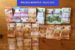 Maramures: Perchezitii la persoane banuite de constituire a unui grup infractional organizat si trafic de minori