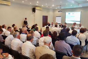 Ședinţa de lucru a operatorilor regionali furnizori de servicii de alimentare cu apă şi canalizare din cadrul Asociatiei Romane a Apei