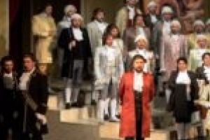 Cele mai cunoscute arii şi duete vor răsuna puternic în oraşul de pe Bega! Începe Festivalul de Operă şi Operetă în aer liber!