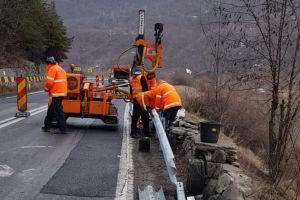 Trafic îngreunat pe Valea Oltului la Câineni