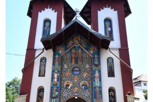 Biserica „Sfinţii Împăraţi Constantin şi Elena” din Gura Humorului va fi sfinţită ...