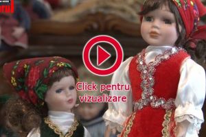 Casa cu 400 de păpuşi de porţelan, de la Cajvana