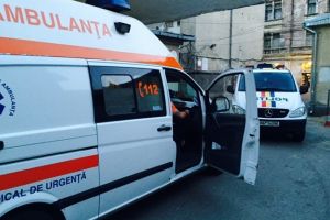 Două persoane la spital şi trei maşini avariate din cauza unui şofer neatent, la Timişoara