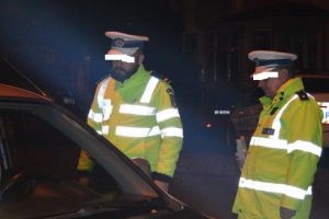 Conducea fără permis, noaptea prin Târgu-Mureş!