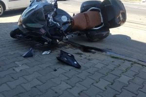 Accident la Mediaş – Motociclist lovit de o maşină