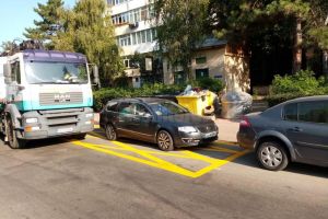 Staţionare interzisă în dreptul platformelor îngropate de depozitare a deşeurilor