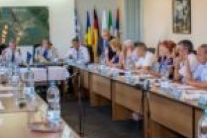 Se caută reprezentanţi în consiliile de administraţie ale şcolilor lugojene!