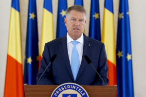Iohannis respinge toate propunerile de miniştri: 