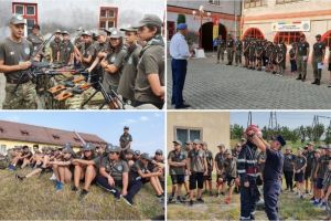 FOTO: Zeci de tineri din judeţul Prahova petrec o săptămână de neuitat la Alba Iulia. Prima tabără militară organizată de Batalionul 136 Geniu “Apulum”