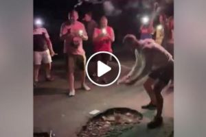 VIDEO. Groapă aniversată cu şampanie şi artificii, la Cluj. A împlinit un an!