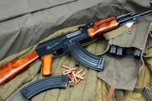 O ARMĂ fabricată la CUGIR, folosită în masacrul din El Paso. De ce preferă americanii armele româneşti