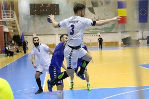CSU Suceava şi Steaua II Bucureşti se vor întâlni, duminică, într-un meci amical, în ...