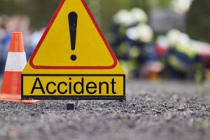 Accident rutier. Trei autoturisme implicate