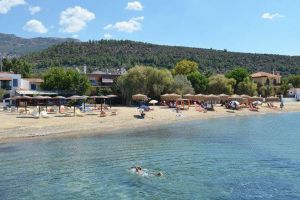 Sfârşit TRAGIC pentru o FETIȚĂ româncă! A MURIT înecată în Grecia