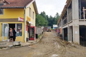 Primăria expropriază un ABC şi un teren pentru lărgirea drumului de acces la noua clădire UPU (FOTO / VIDEO)