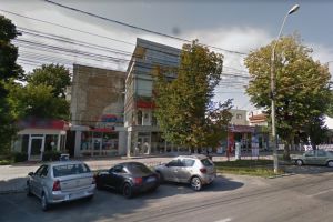 Operatorii economici de pe strada Brăilei, „călcaţi” de Poliţia Locală