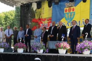 Carte despre cetăţenii de onoare, lansată la Sărmaşu