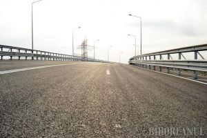 Construcţia pasajului peste giraţia de la Piaţa 100 din Oradea ar putea începe în septembrie