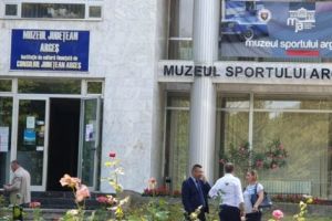 Şedinţa de partid, la muzeu
