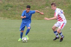 Enes Sali, de la FC Viitorul, gol in stilul lui Messi. A plecat din propriul teren si a driblat tot ce a intalnit in cale! (galerie foto + video)
