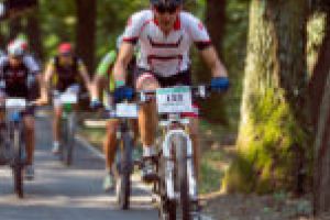 Caransebeşul se pregăteşte de pedalare. Au început înscrierile pentru Gugulan MTB Race!