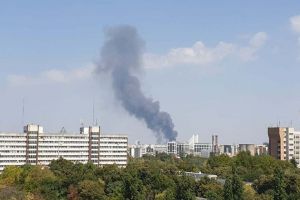 VIDEO Incendiu puternic în Capitală – Nori negri de fum