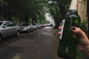 Timişoreni amendaţi pentru că beau prin parcuri