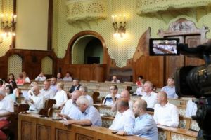 Licitaţie reluată pentru gestionarea deşeurilor în zona Târgu-Mureş