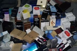 Parfumuri contrafăcute, confiscate din Piaţa Mare de la un vânzător ambulant